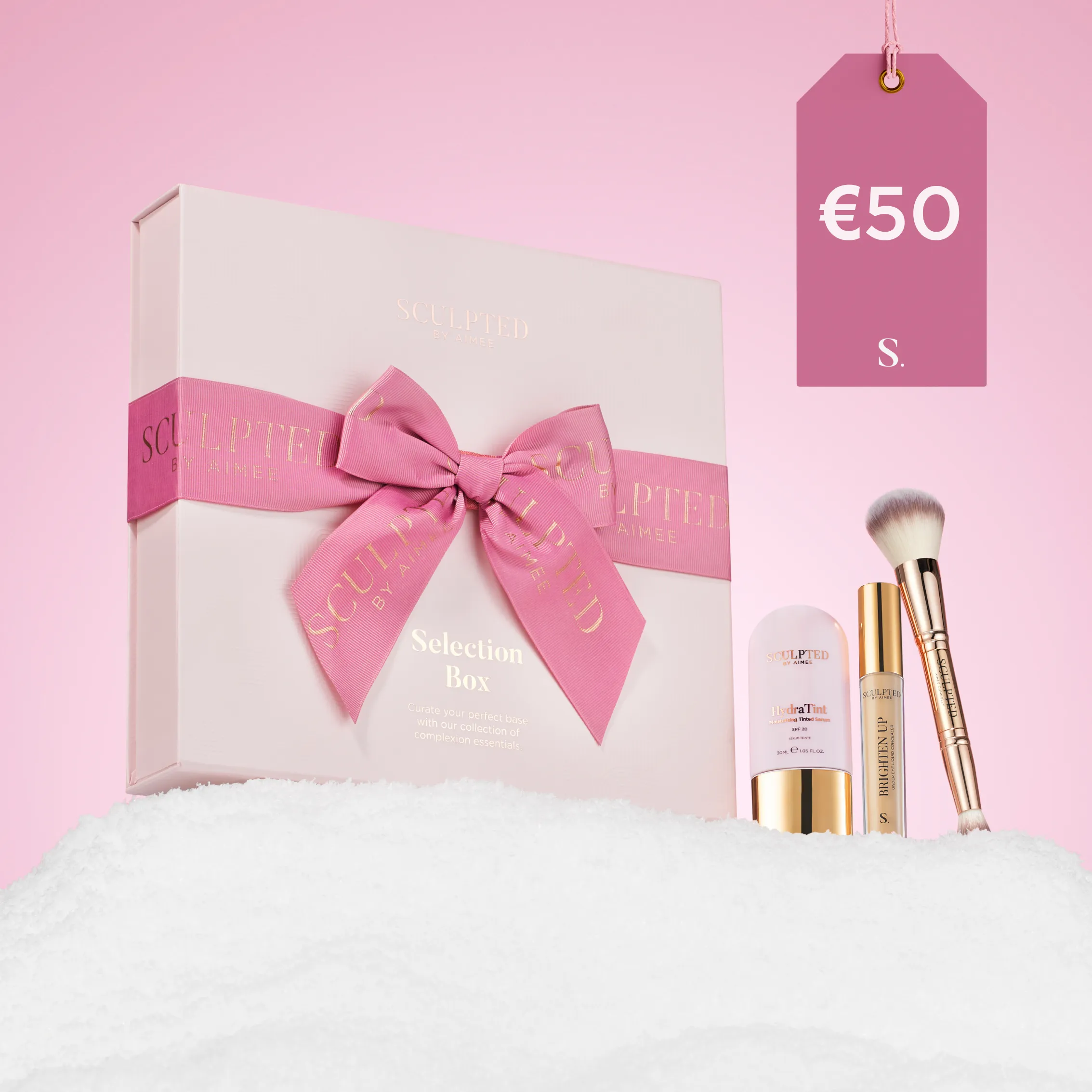 Selection Box (Plus Free Beauty Bauble worth €16)